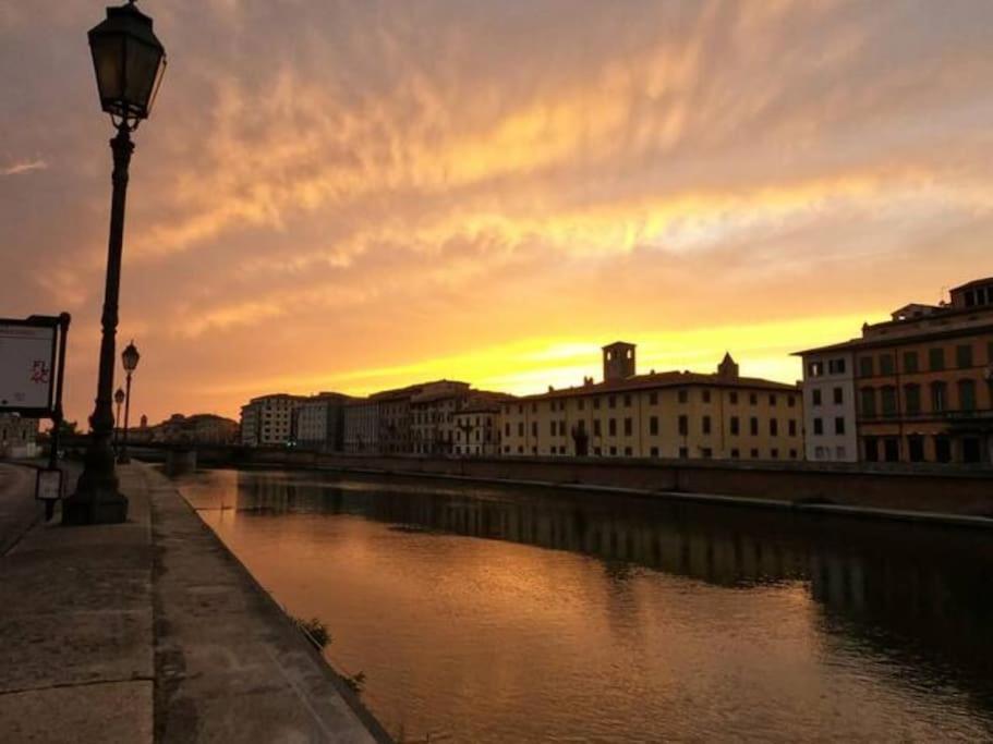 Romantic Suite Pisa Exteriör bild